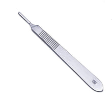 Load image into Gallery viewer, Sterile Scalpel Blades (Pack of 25 blades)
